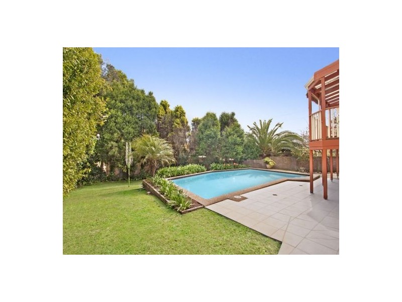 4 Ferndale Avenue, Carlingford NSW 2118