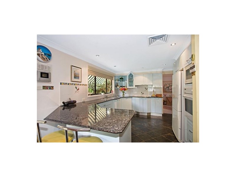 10 Damsel Court, Castle Hill NSW 2154