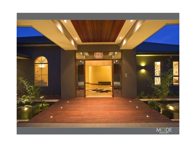 8 Davey Road, Dural NSW 2158