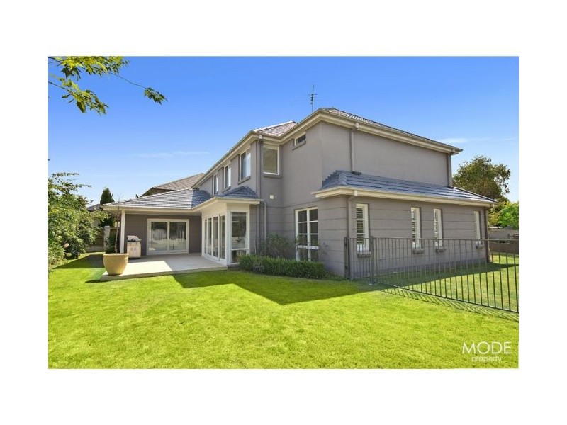 30 Edgewater Drive, Bella Vista NSW 2153