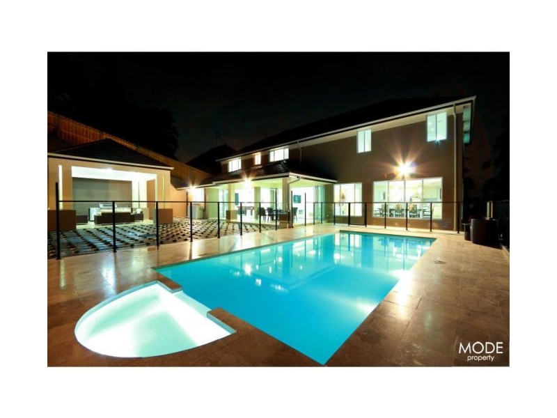 13 Matthew Way, West Pennant Hills NSW 2125