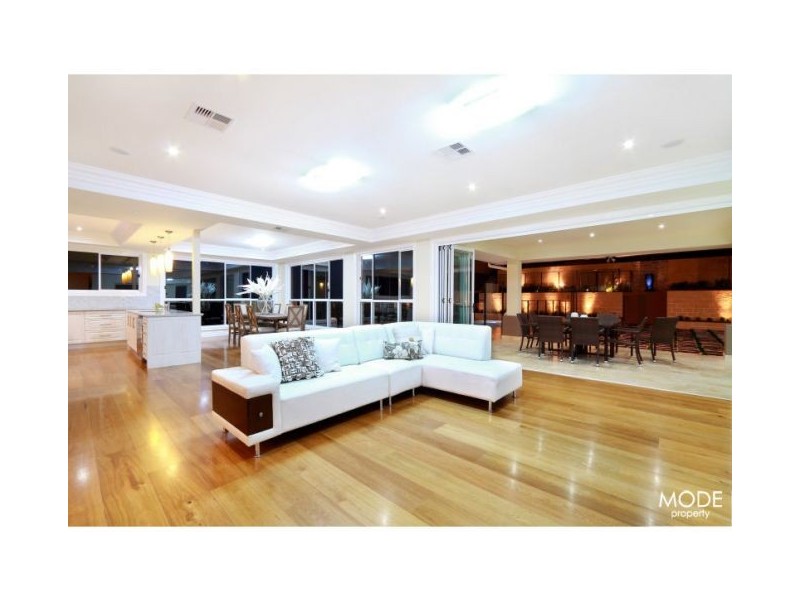 13 Matthew Way, West Pennant Hills NSW 2125
