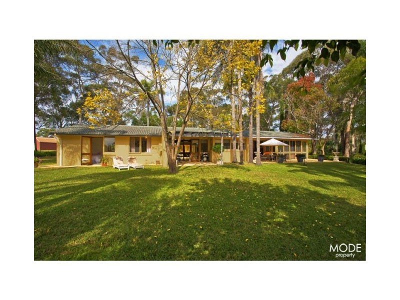 8 Farnborough Road, Dural NSW 2158
