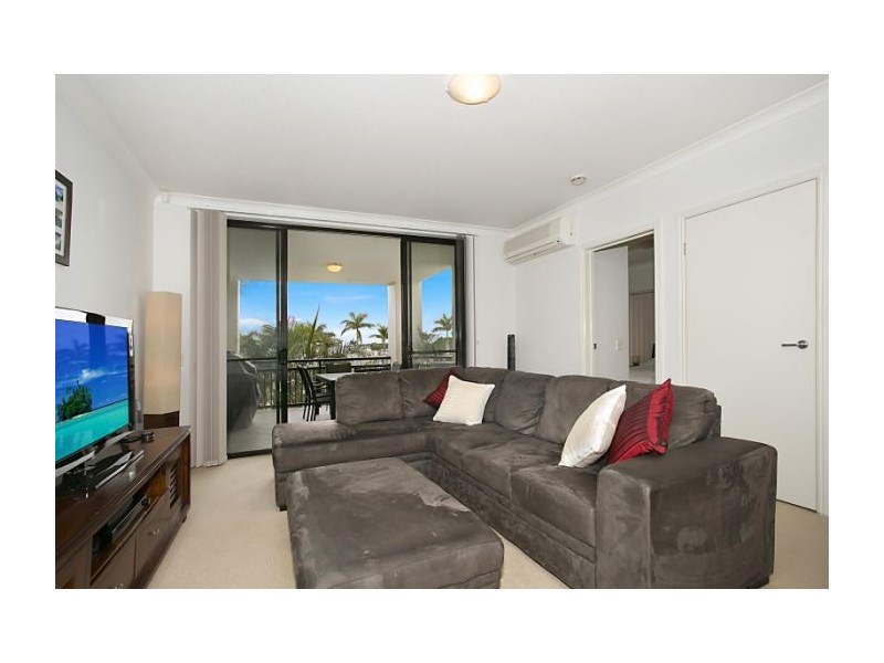 17/993 Springfield Drive, Hope Island QLD 4212