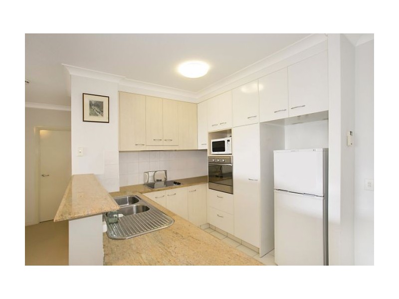 17/993 Springfield Drive, Hope Island QLD 4212