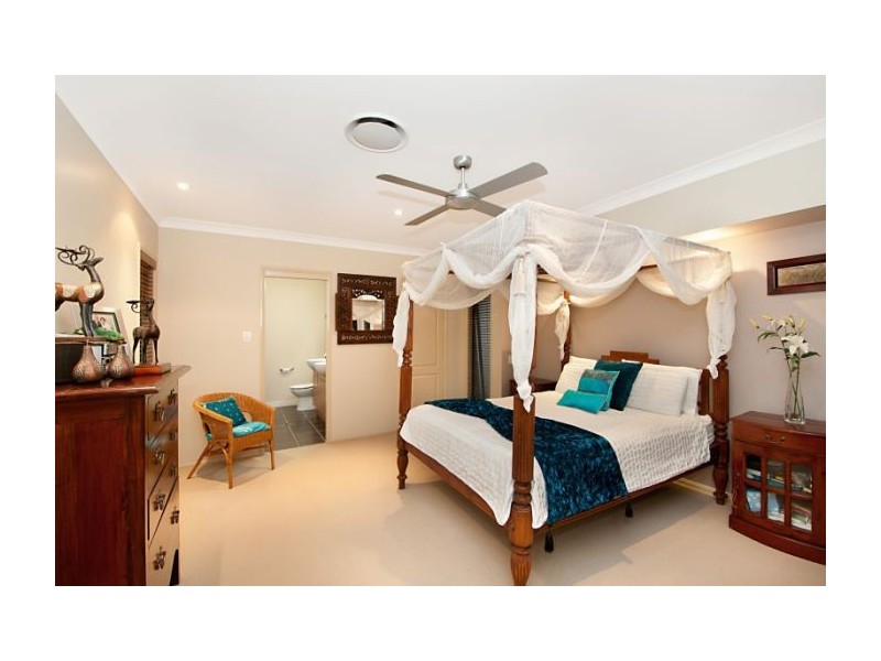11 Emmaville Crescent, Ormeau QLD 4208
