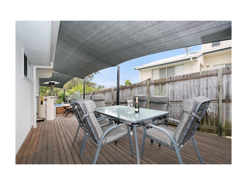 1/2 Sandhurst Crescent, Upper Coomera QLD 4209