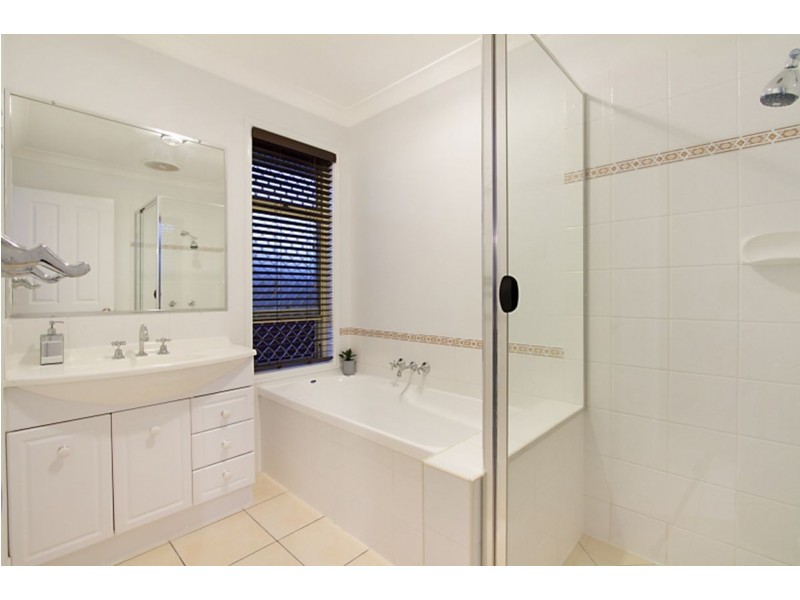 41 Billinghurst Crescent, Upper Coomera QLD 4209