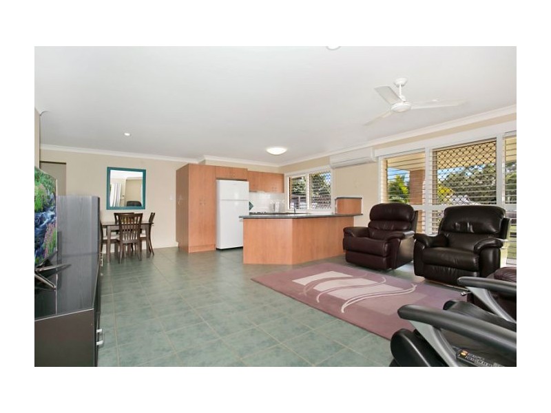 1/18 Dickinson Street, Upper Coomera QLD 4209