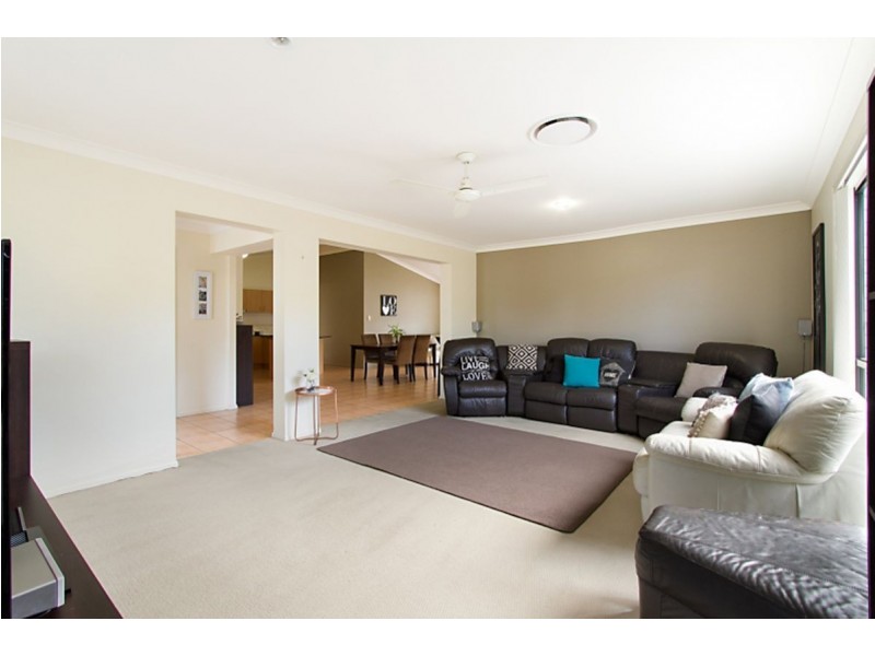 4 Kaizlee Crescent, Upper Coomera QLD 4209