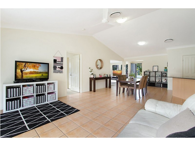 4 Kaizlee Crescent, Upper Coomera QLD 4209