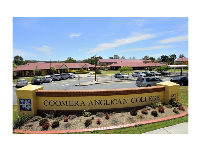 44 Billinghurst Crescent, Upper Coomera QLD 4209