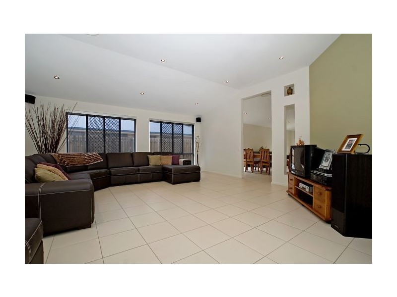 9 Jagera Drive, Upper Coomera QLD 4209