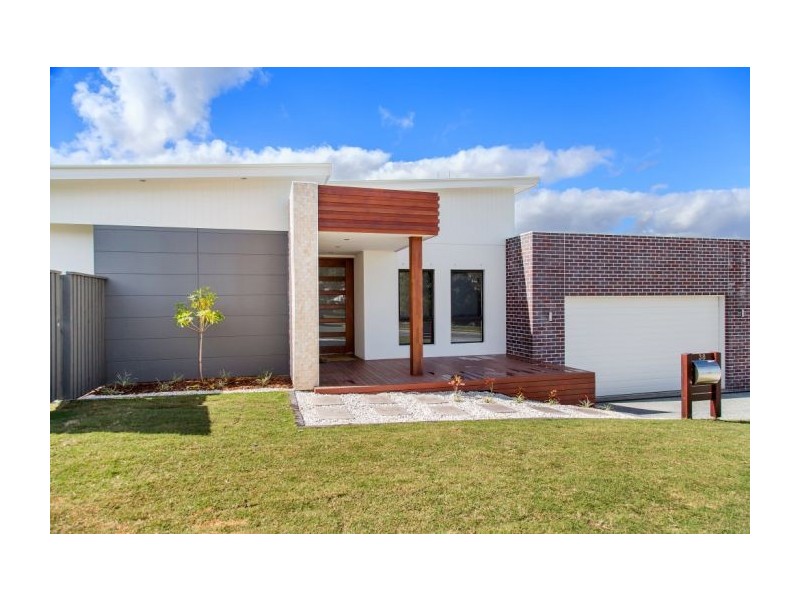 38 Heatherdale Drive, Upper Coomera QLD 4209