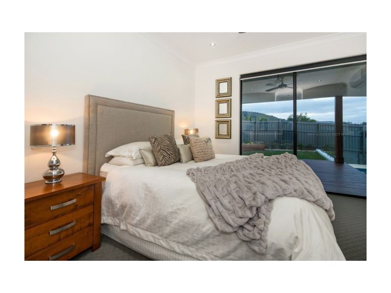 38 Heatherdale Drive, Upper Coomera QLD 4209
