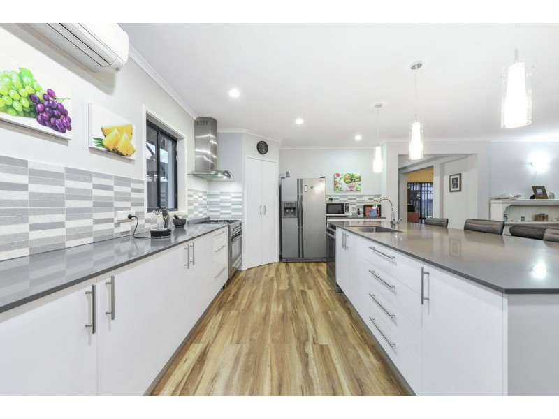 38 Barrington Street, Upper Coomera QLD 4209