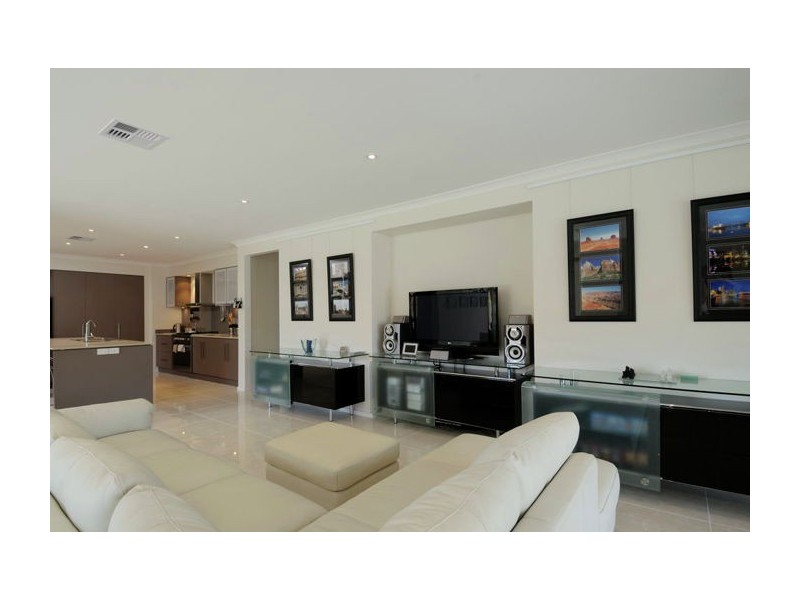 24 Nightjar Drive, Upper Coomera QLD 4209