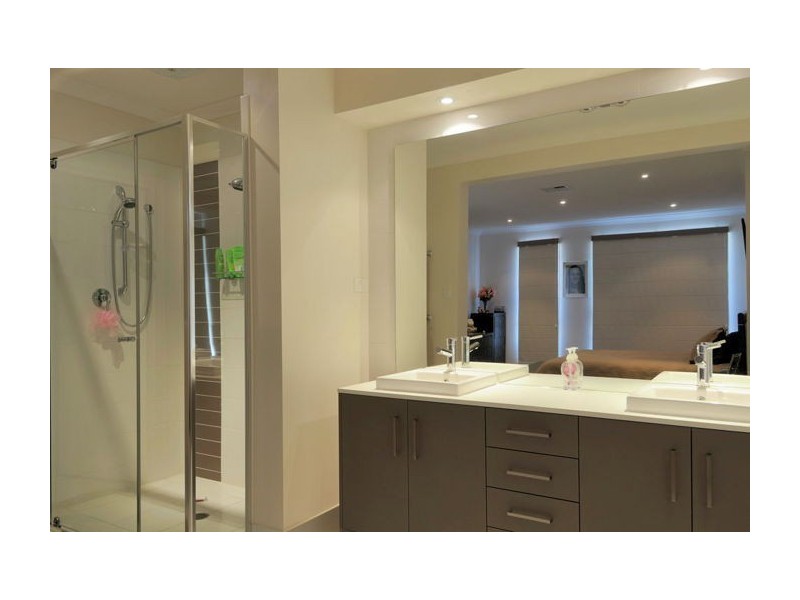 24 Nightjar Drive, Upper Coomera QLD 4209