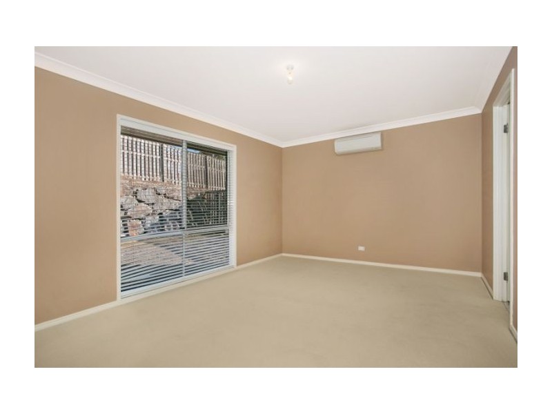 10 Ainslie Street, Pacific Pines QLD 4211