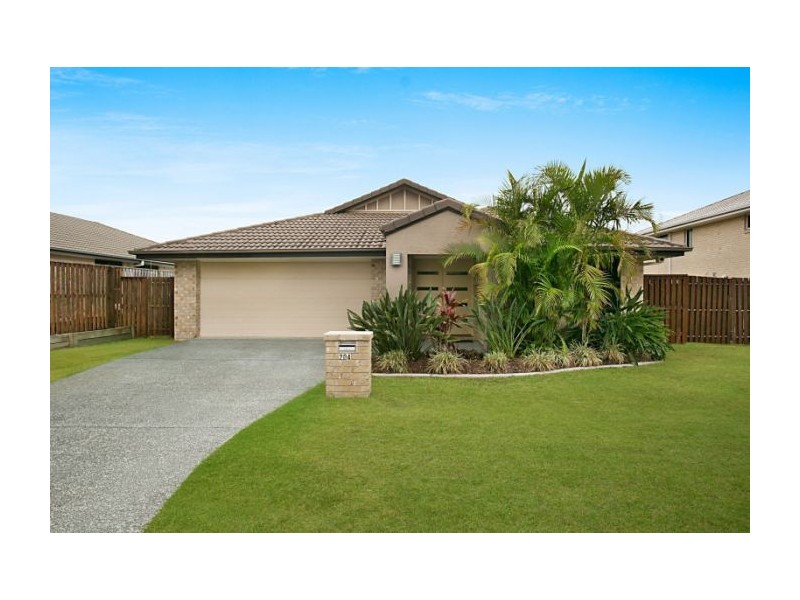 204 Billinghurst Crescent, Upper Coomera QLD 4209