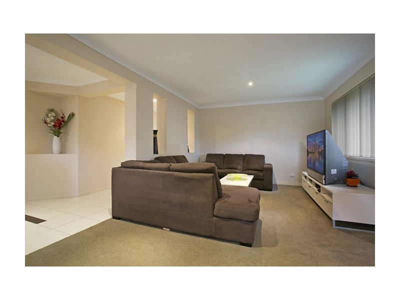 204 Billinghurst Crescent, Upper Coomera QLD 4209