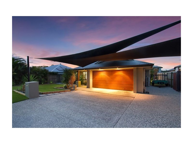 16 Strathburn Crescent, Ormeau QLD 4208