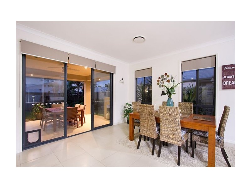 16 Strathburn Crescent, Ormeau QLD 4208