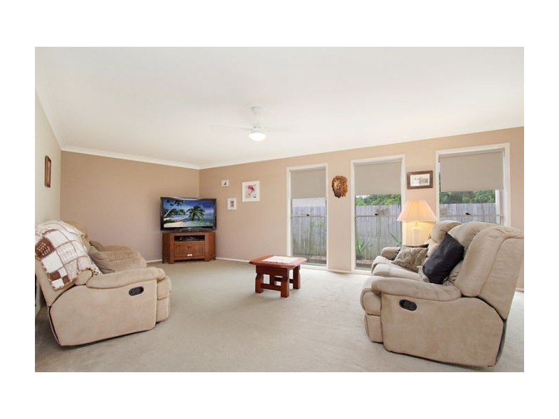 2/23 Bella Blvd, Pimpama QLD 4209