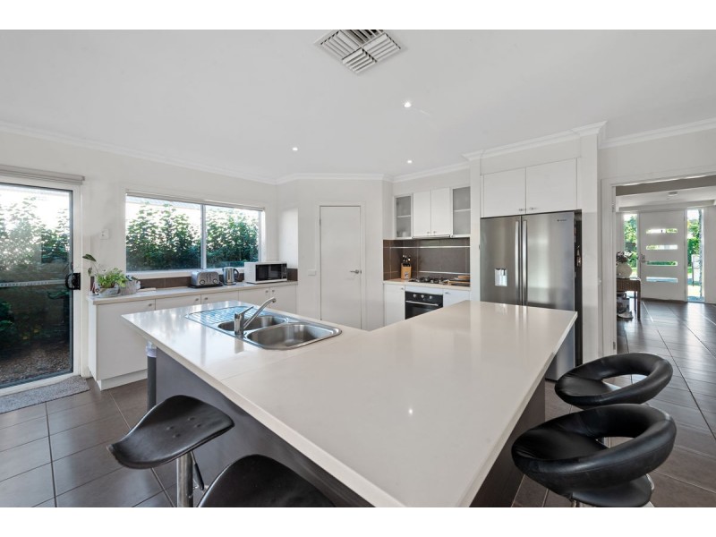 10 Nandina Court, Upper Coomera QLD 4209