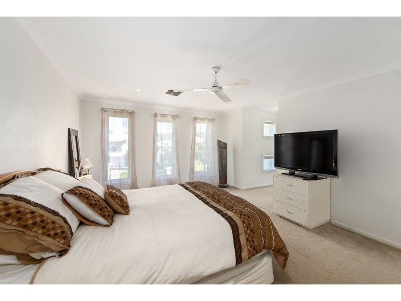 10 Nandina Court, Upper Coomera QLD 4209