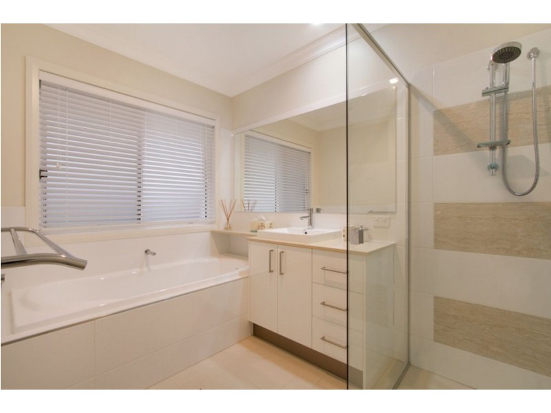 28 Bunderoo Circuit, Pimpama QLD 4209