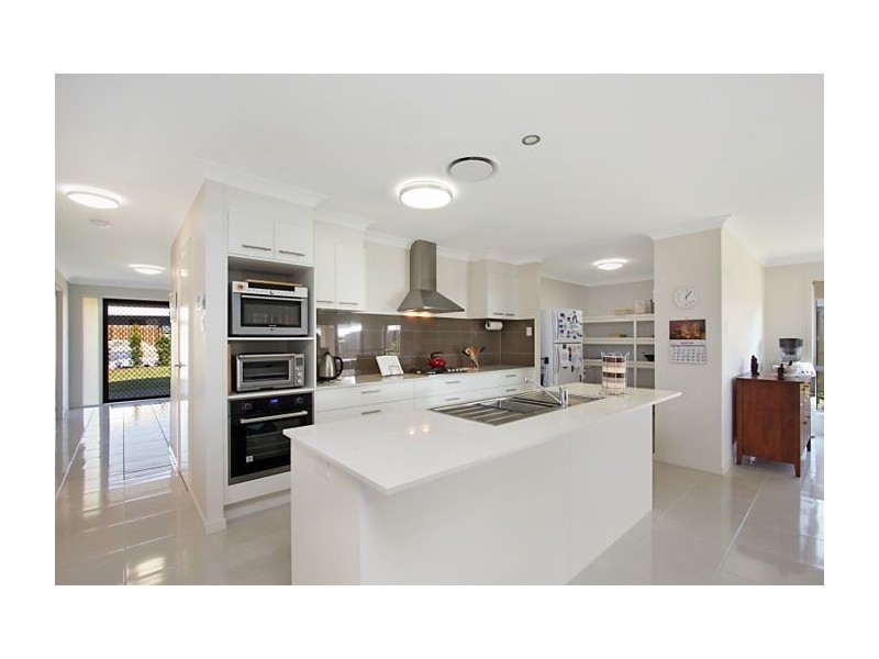 31 Cypress Circuit, Coomera QLD 4209