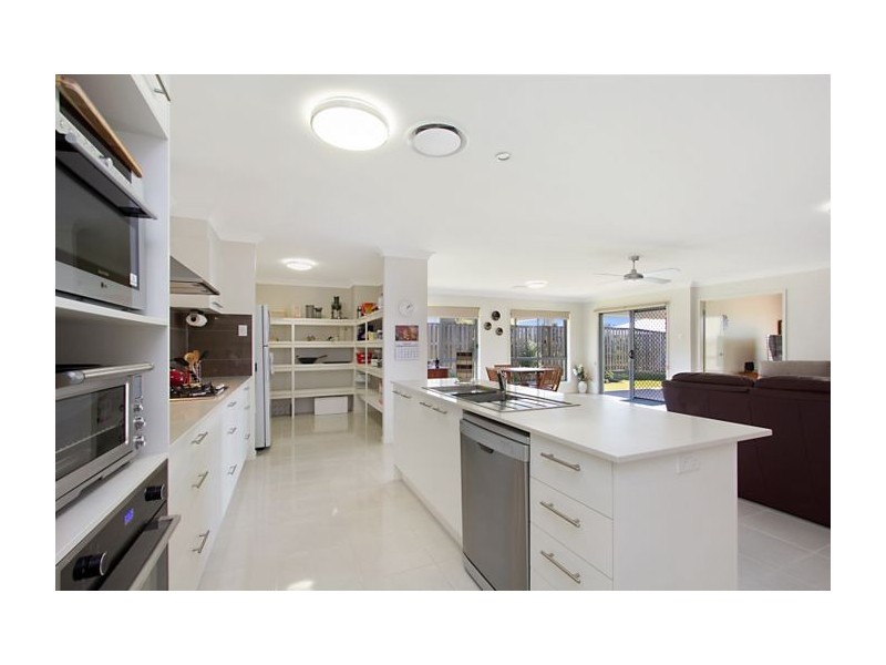 31 Cypress Circuit, Coomera QLD 4209