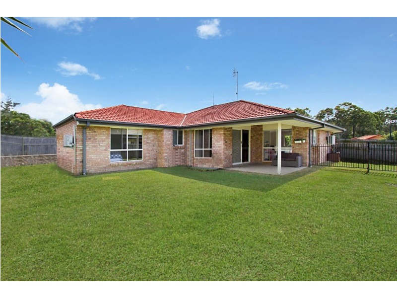 8 Firecrest Close, Upper Coomera QLD 4209