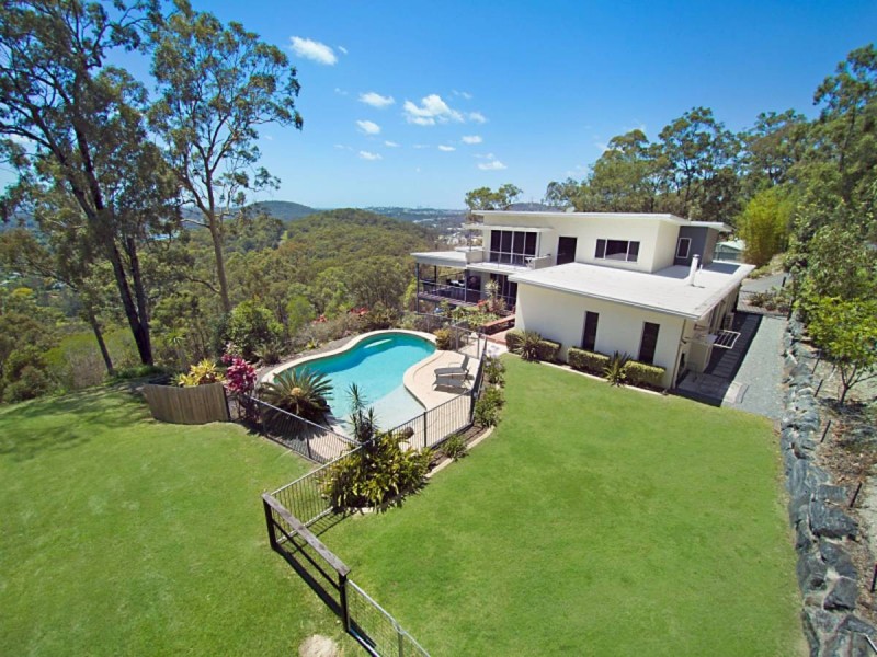 33 Otmoor Road, Upper Coomera QLD 4209