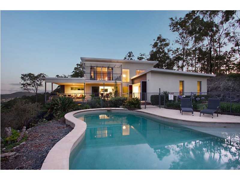 33 Otmoor Road, Upper Coomera QLD 4209