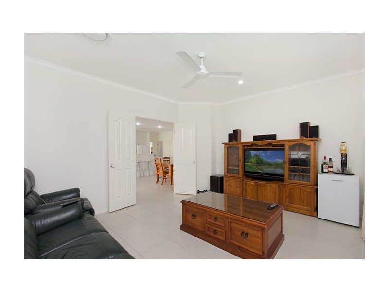 16 Greendragon Crescent, Upper Coomera QLD 4209