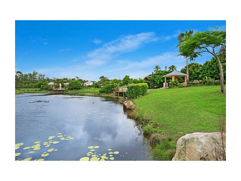 16 Greendragon Crescent, Upper Coomera QLD 4209