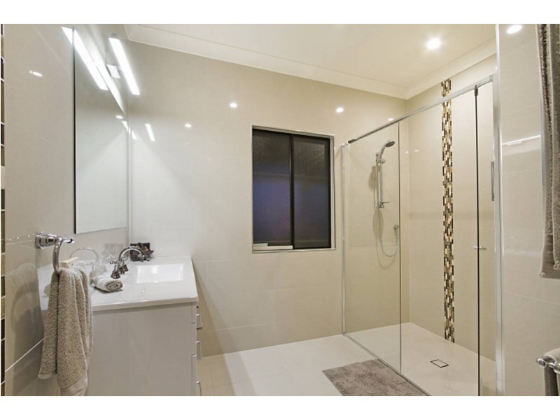 319 Wongawallan Drive, Wongawallan QLD 4210