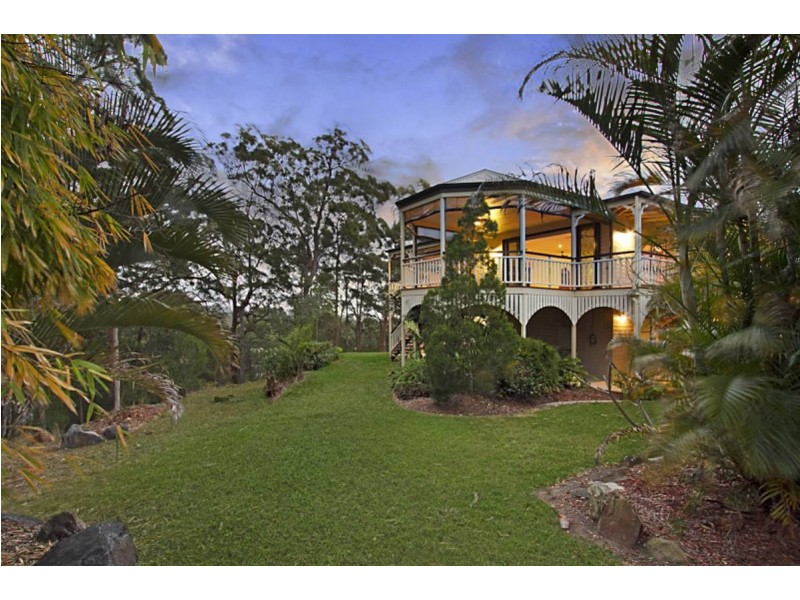 319 Wongawallan Drive, Wongawallan QLD 4210