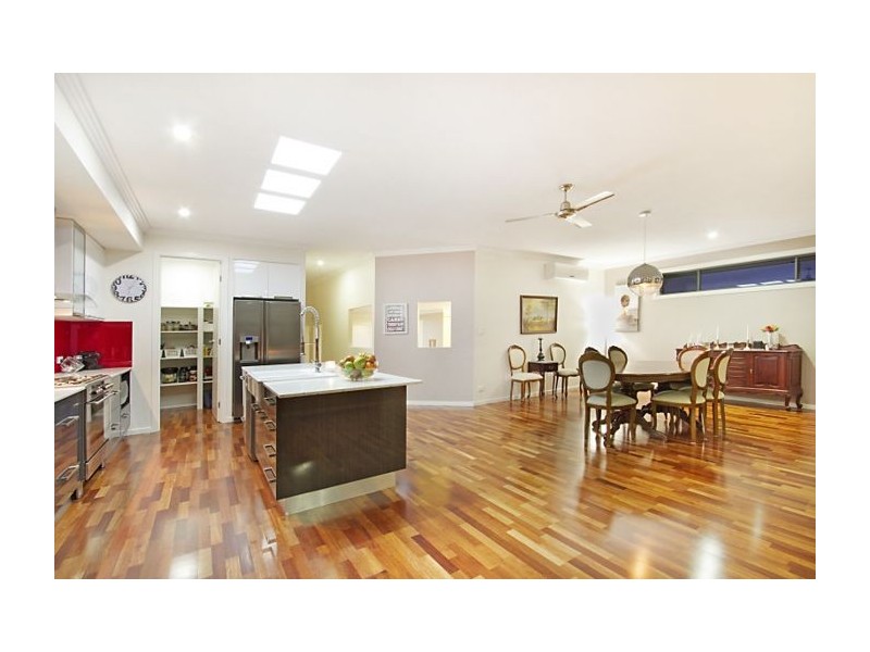 4 Kellor Court, Upper Coomera QLD 4209