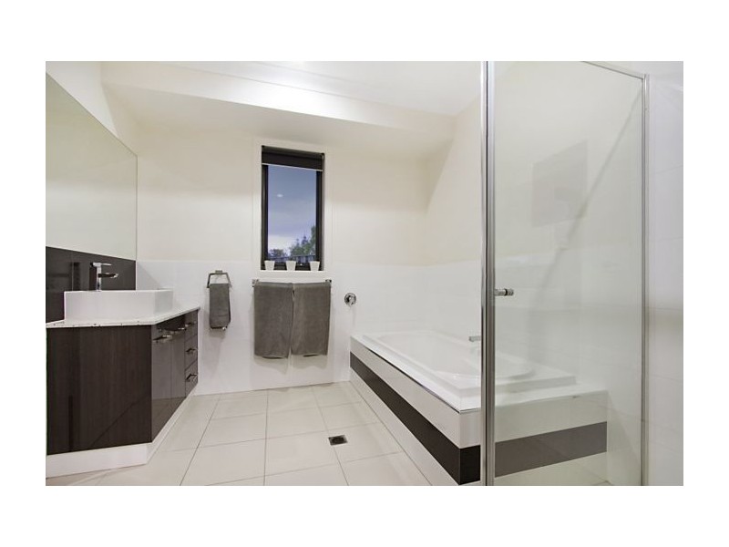 4 Kellor Court, Upper Coomera QLD 4209