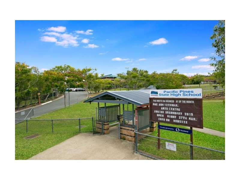 10 Ainslie Street, Pacific Pines QLD 4211