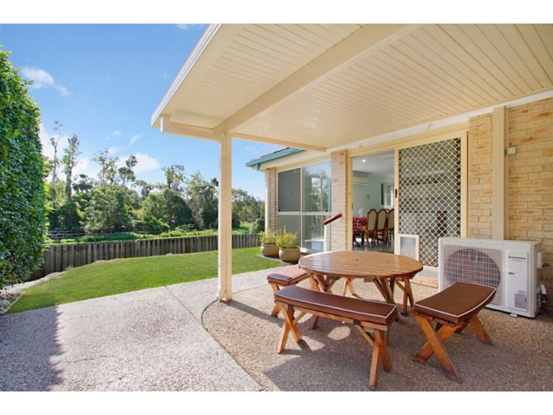 25 Tipuana Drive, Elanora QLD 4221