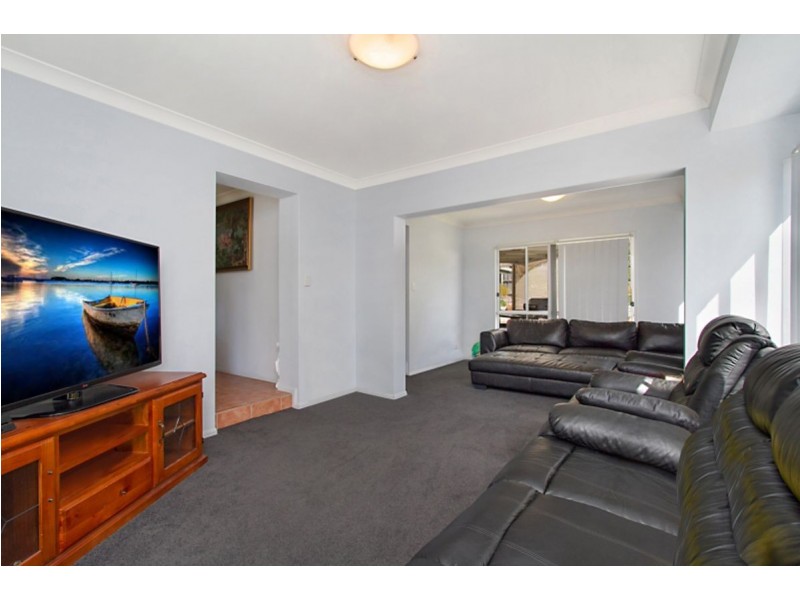 10 Glenshee Street, Upper Coomera QLD 4209