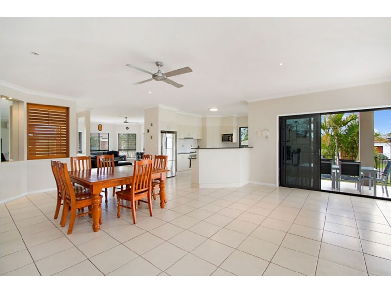 11 Nandina Court, Upper Coomera QLD 4209