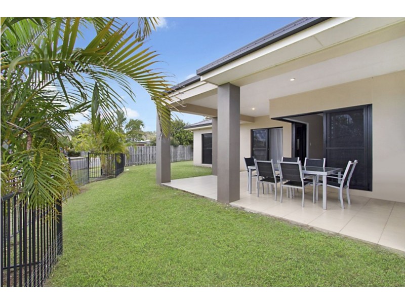 11 Nandina Court, Upper Coomera QLD 4209