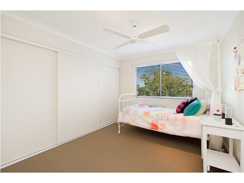 4 Barrington Street, Upper Coomera QLD 4209
