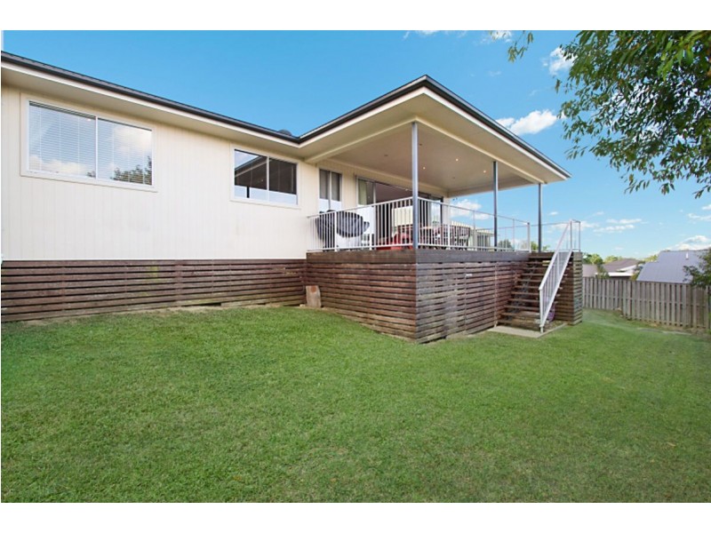 4 Barrington Street, Upper Coomera QLD 4209