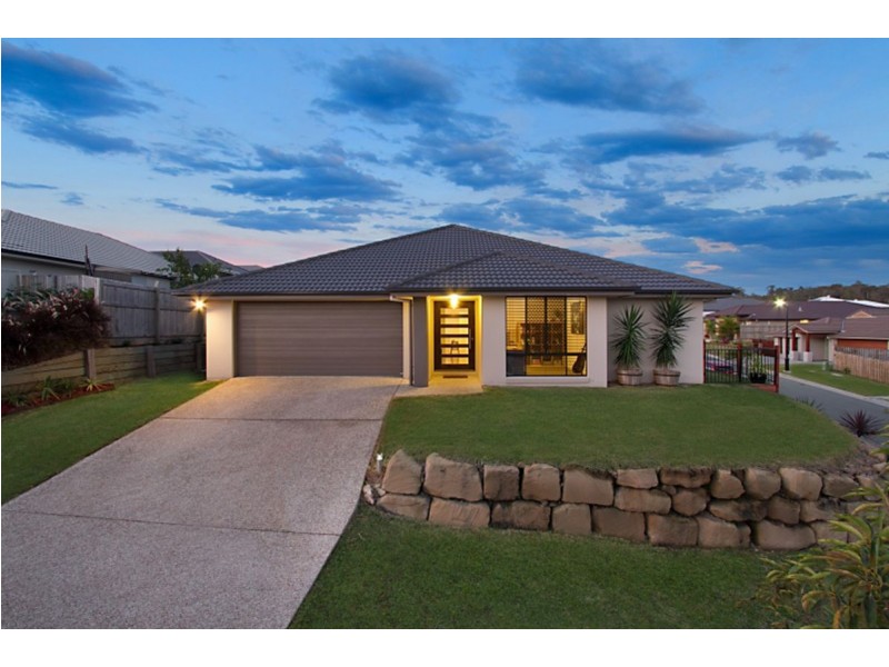 15 Santa Clara Rise, Upper Coomera QLD 4209